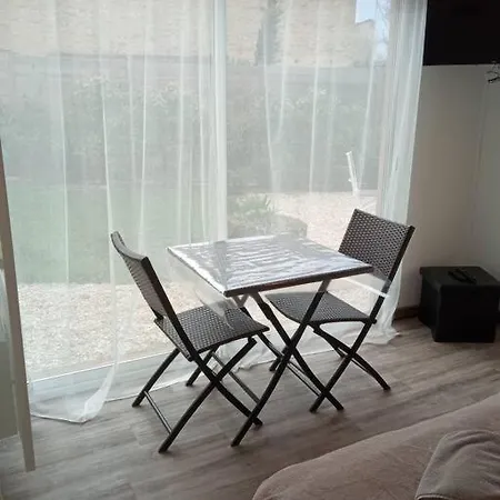 Suite Du Jardin 2 La Chambre Chaumont (Haute-Marne)